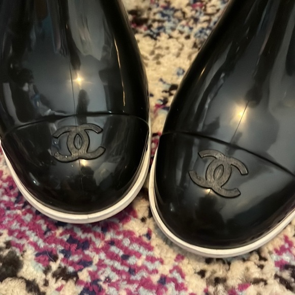 Chanel Black & White CC Rain Boots Wellies EUC  39 EU 8.5 US - Picture 1 of 8